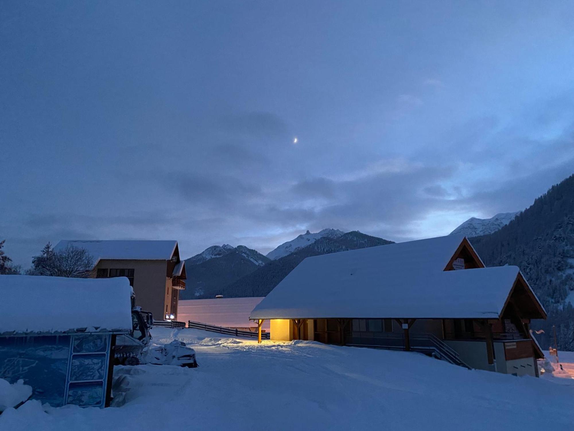Le Chalet Des Sommets Arvieux Eksteriør bilde